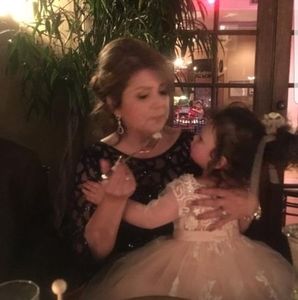 Meet your Posher, Sandy